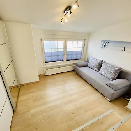 Leuchtturm, Ca 200m Z. * Rostock